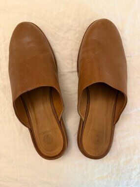 Coclico Tan Leather Clogs 9